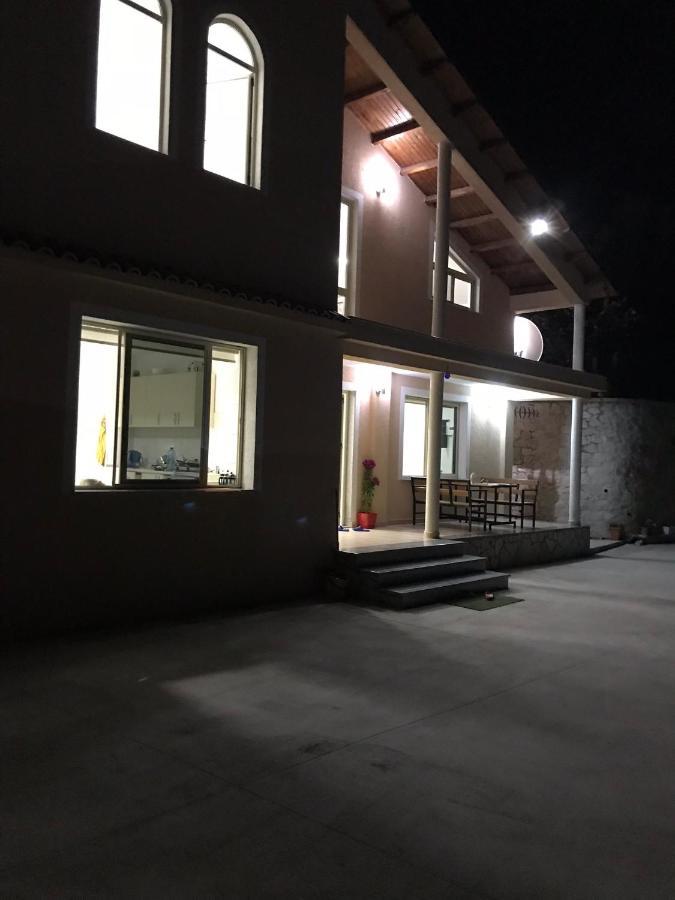 Vila Ama Kruje Bed & Breakfast Exterior photo